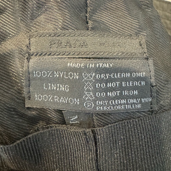 Authentic Prada hat - Picture 6 of 11